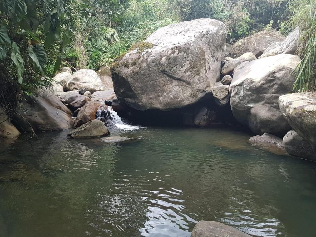 Finca Jardin Del Agua Villa Sasaima Exterior photo